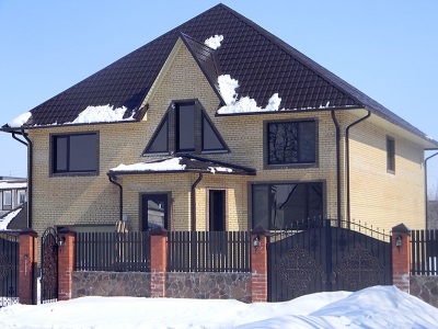 Саманный дом